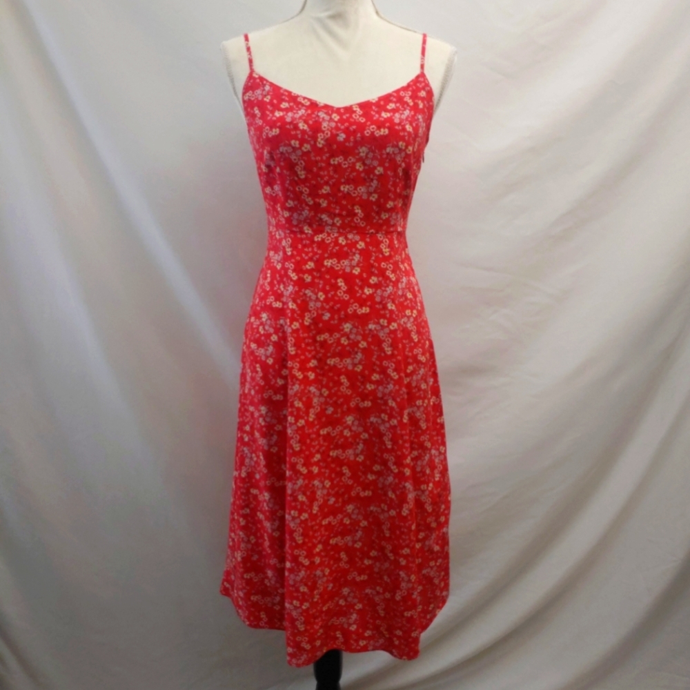 NWOT Uniqlo Midi Dress Red & White Floral Print Size XS